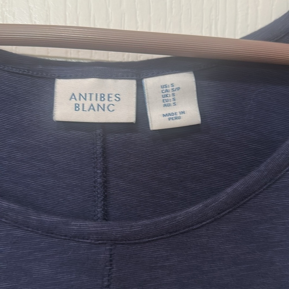 Antibes Blanc Sz S navy sleeveless tank - Picture 2 of 4